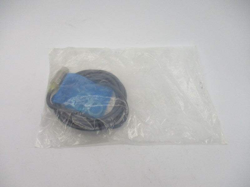 OMRON E2E-X10MY1 24-240VAC 2M NSMP