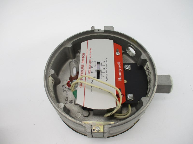 HONEYWELL C437D1013 1/2-5PSI (AS PICTURED) NSMP