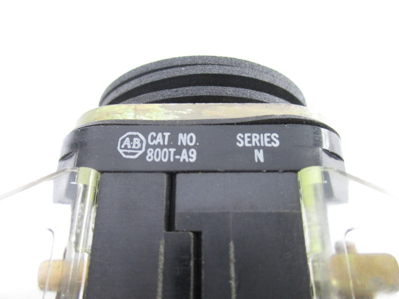 ALLEN BRADLEY 800T-A9B SER. N NSNP