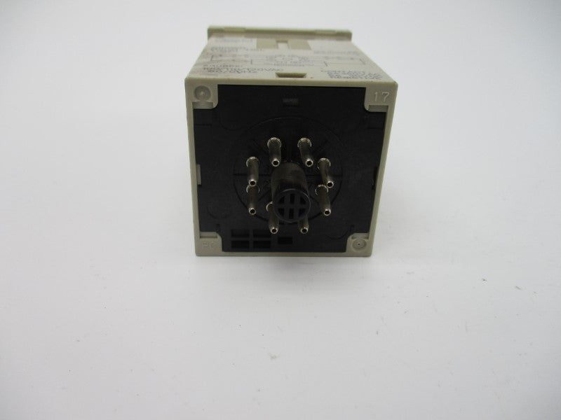 OMRON H3CR-H8L 100/110/120VAC 5A 0.05-12M UNMP