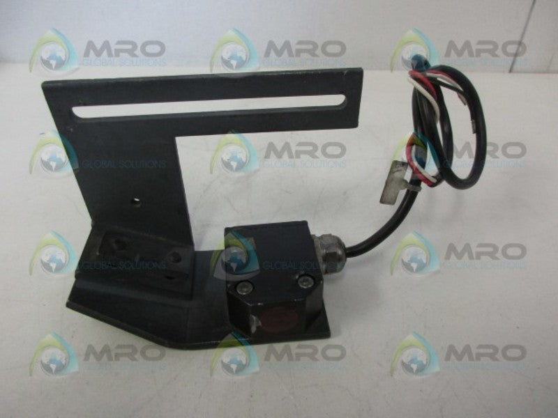 HONEYWELL 922FS5-A6N-LA-L-2548 PROXIMITY SWITCH UNMP