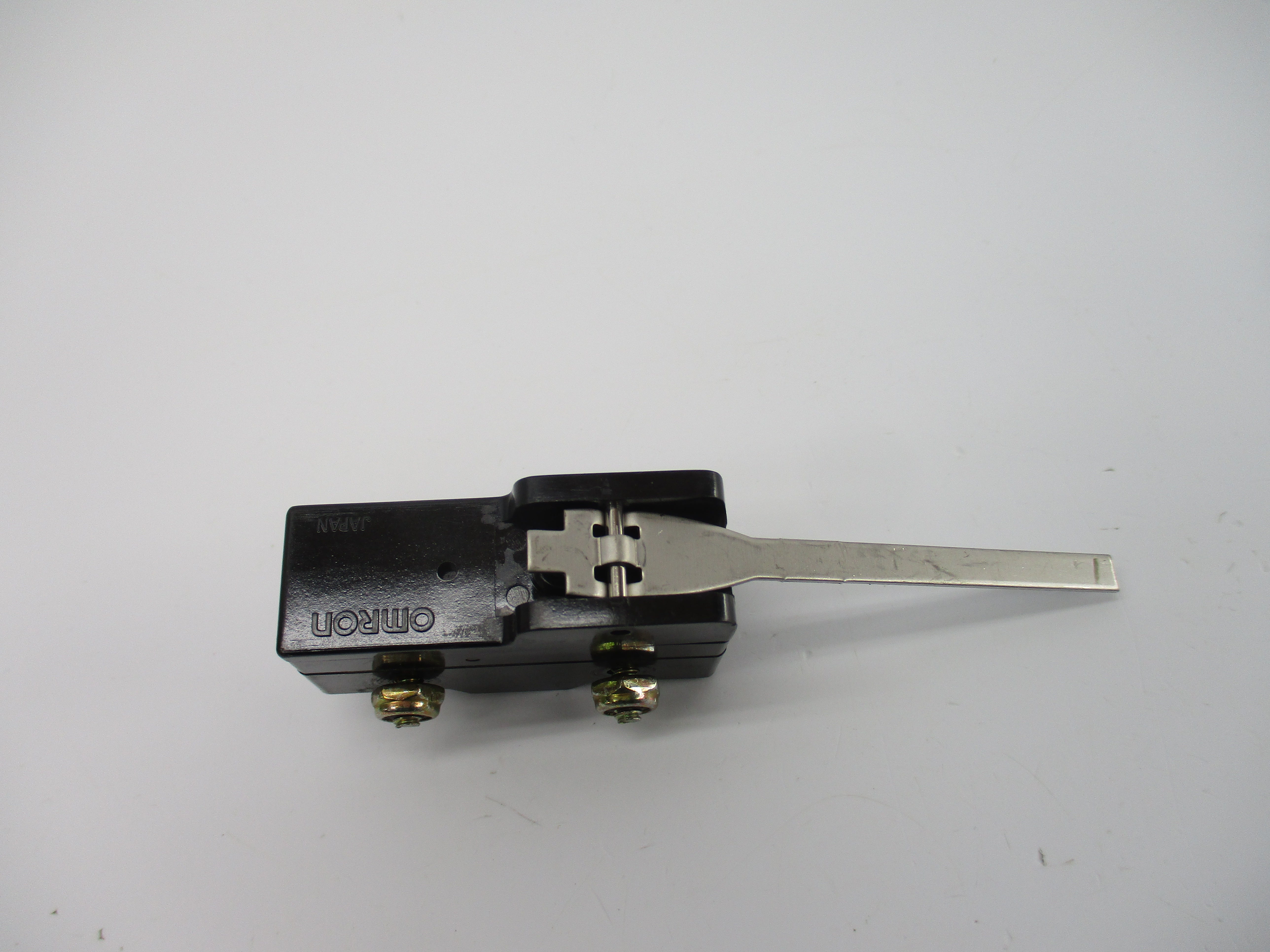 OMRON A-20GV130-B7K 480VAC 20A NSNP