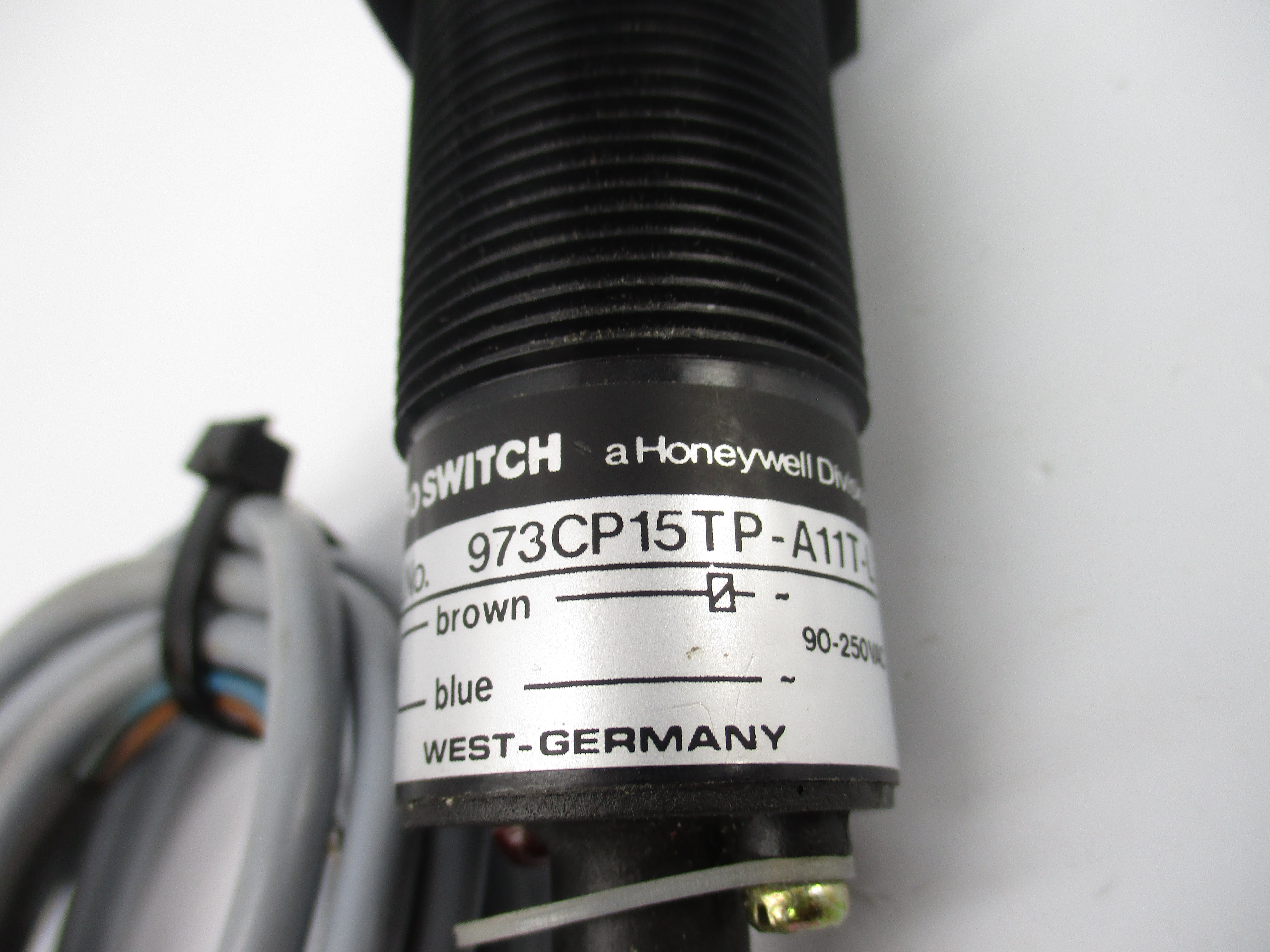 MICRO SWITCH 973CP15TP-A11T-L 90-250VAC NSNP