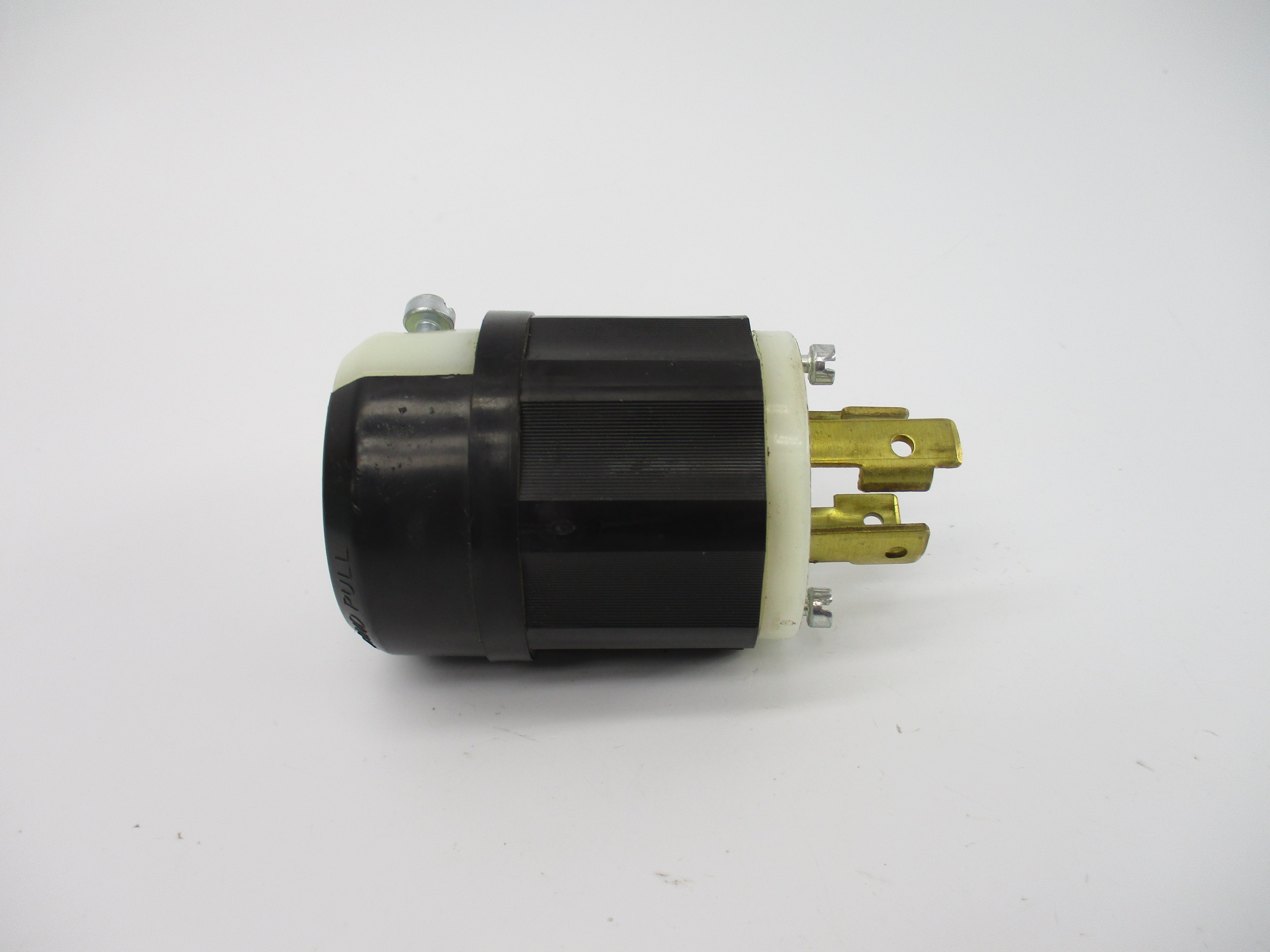 LEVITON 2731 480V 30A NSNP