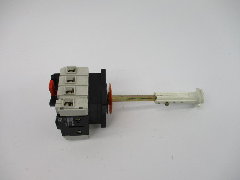 TELEMECANIQUE V01 VZ01 600VAC 20A NSNP