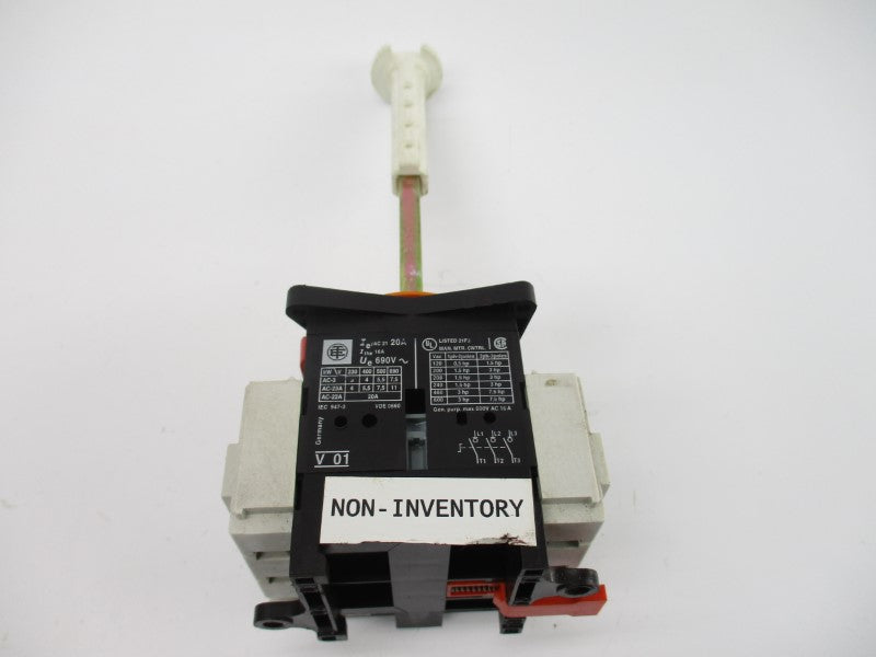 TELEMECANIQUE V01 VZ01 600VAC 20A NSNP