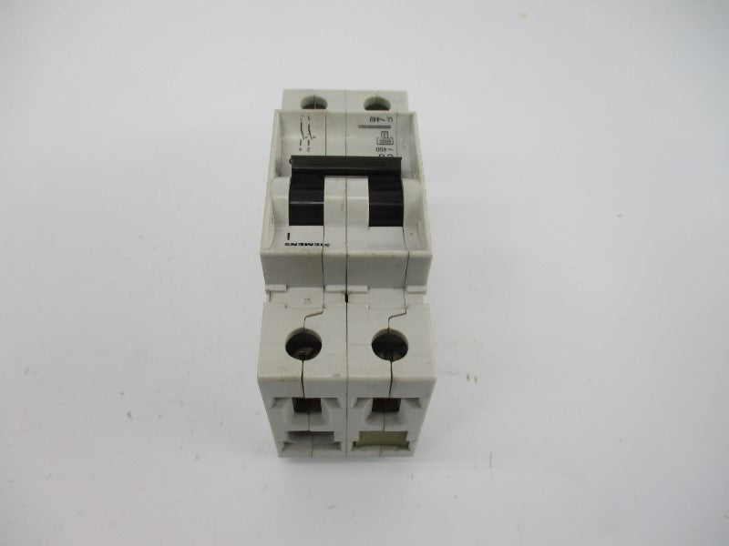 SIEMENS 5SX22C8 400V 8A UNMP