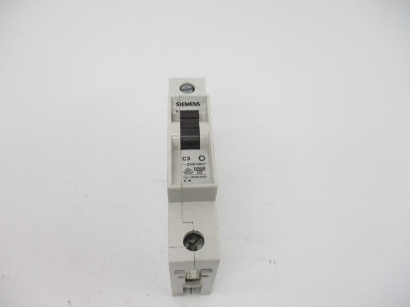 SIEMENS 5SX21C3 230/400V 3A NSNP