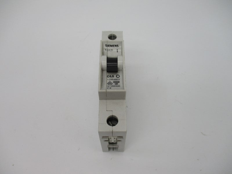 SIEMENS 5SX21C0.5 230/400V 0.5A NSNP