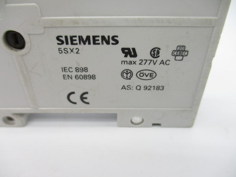SIEMENS 5SX21C0.5 230/400V 0.5A NSNP