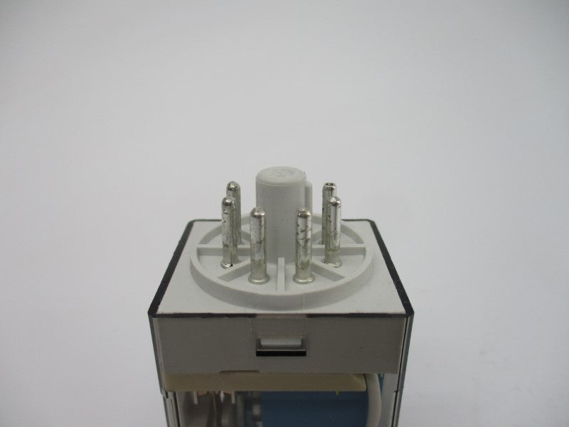 ALLEN BRADLEY 700-HA32Z1 SER. D 110VDC 10A UNMP