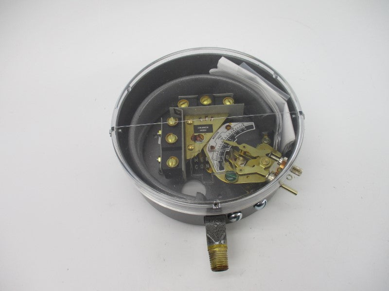 MERCOID DR-7031-804L-8 120/240VAC 10A NSMP