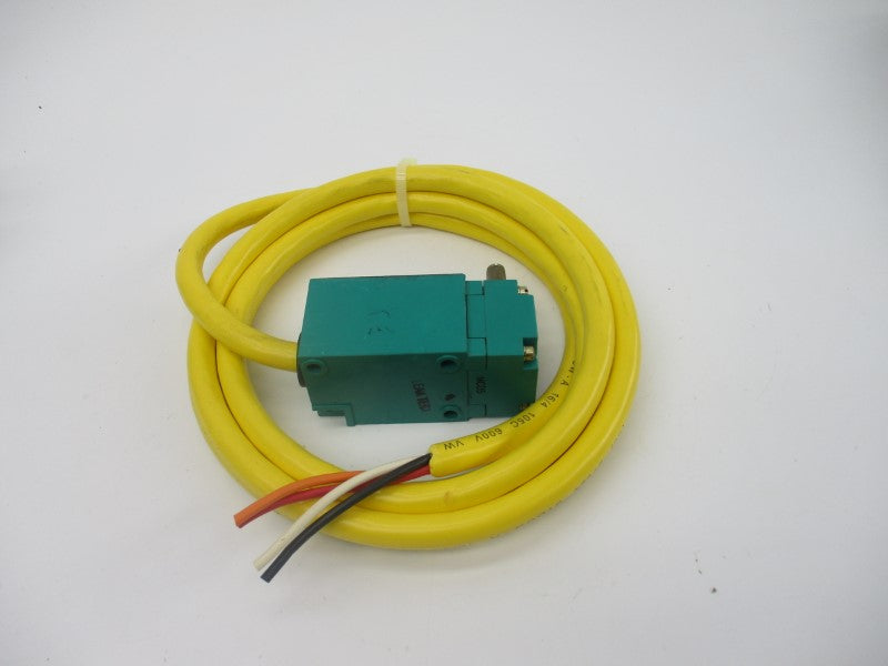 ALLEN BRADLEY 802M-AY8 SER. D 120-600VAC 60A (BR/YL) NSMP
