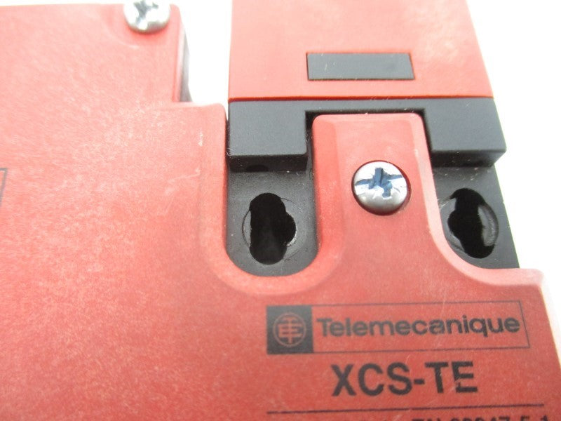 TELEMECANIQUE XCS-TE5511 240V 1.5A UNMP