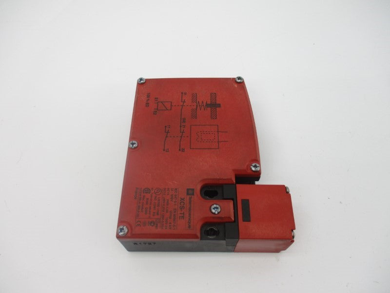 TELEMECANIQUE XCS-TE5511 240V 1.5A UNMP