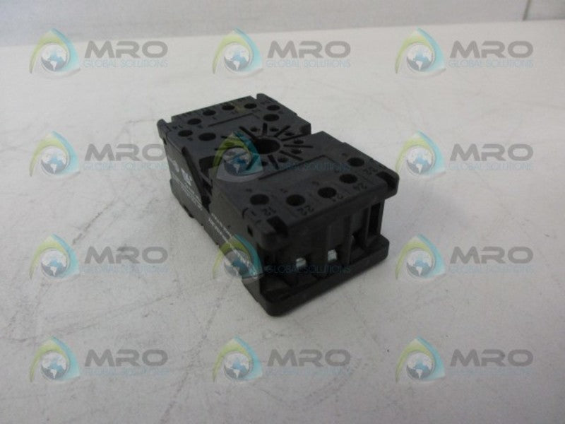INDUSTRIAL SPARE PART 700-HN101 SER.B 11PIN SOCKET UNMP