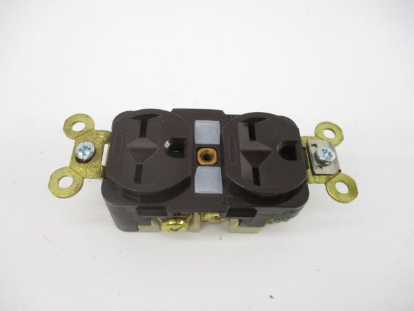 HUBBELL HBL5662 250V 15A NSMP