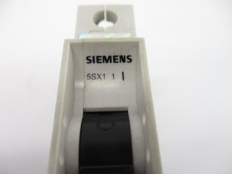 SIEMENS 5SX11C20 220/380V 20A NSNP