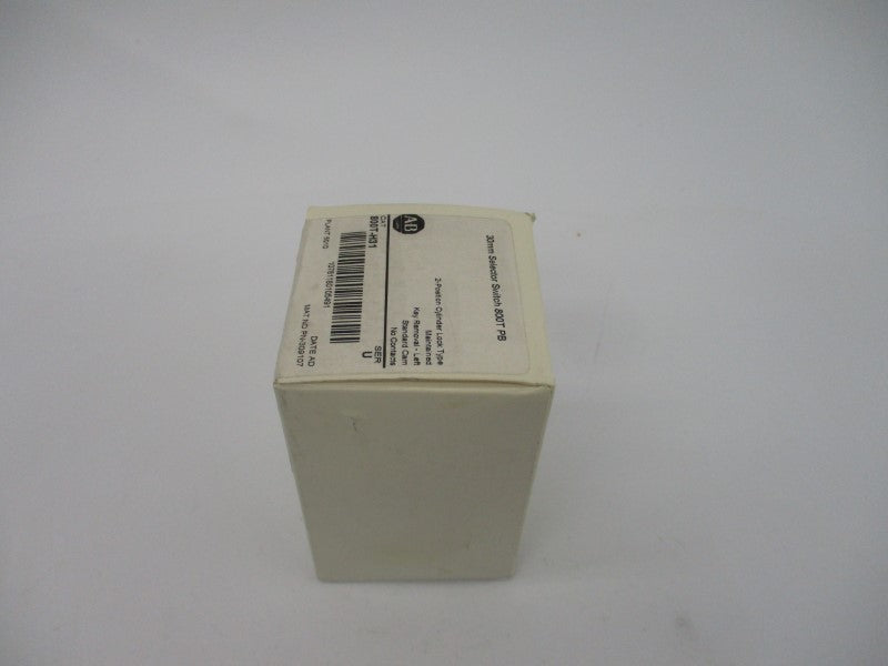 ALLEN BRADLEY 800T-H31 SER. U (WH) NSFS