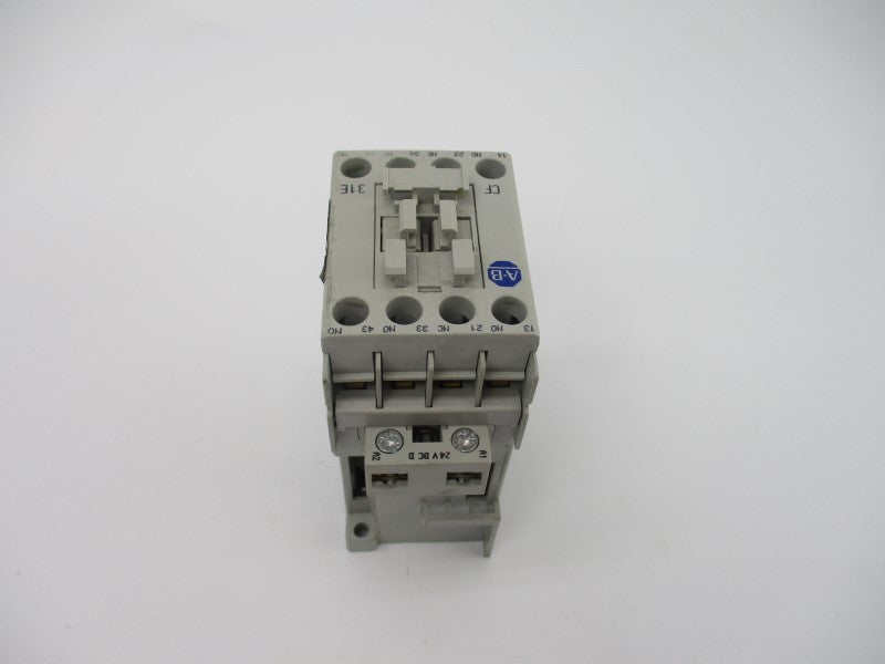 ALLEN BRADLEY 700-CF310DJ SER. A 24VDC 20A NSNP