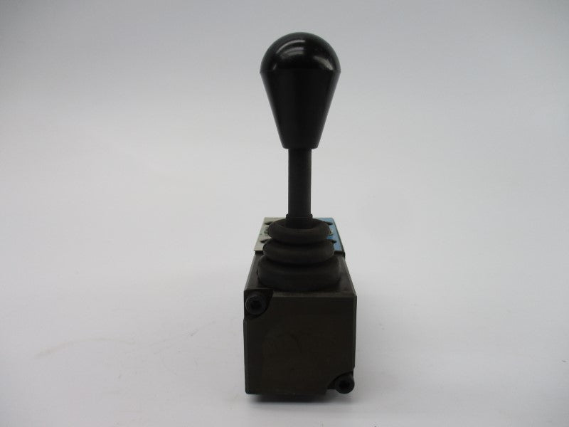 VICKERS DG17V32A60 02-127342 5000PSI UNMP