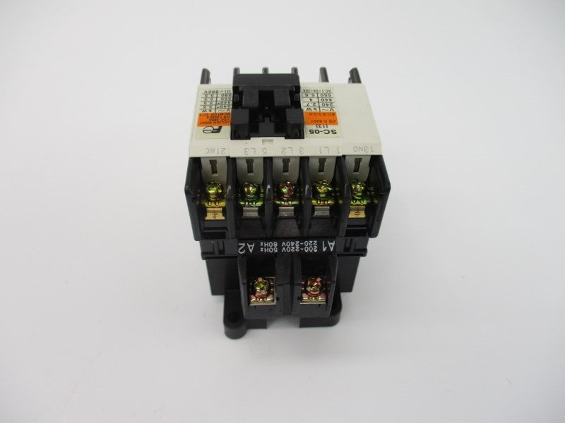 FUJI ELECTRIC 4NC0G0211 200-220-220-240V 20A NSNP