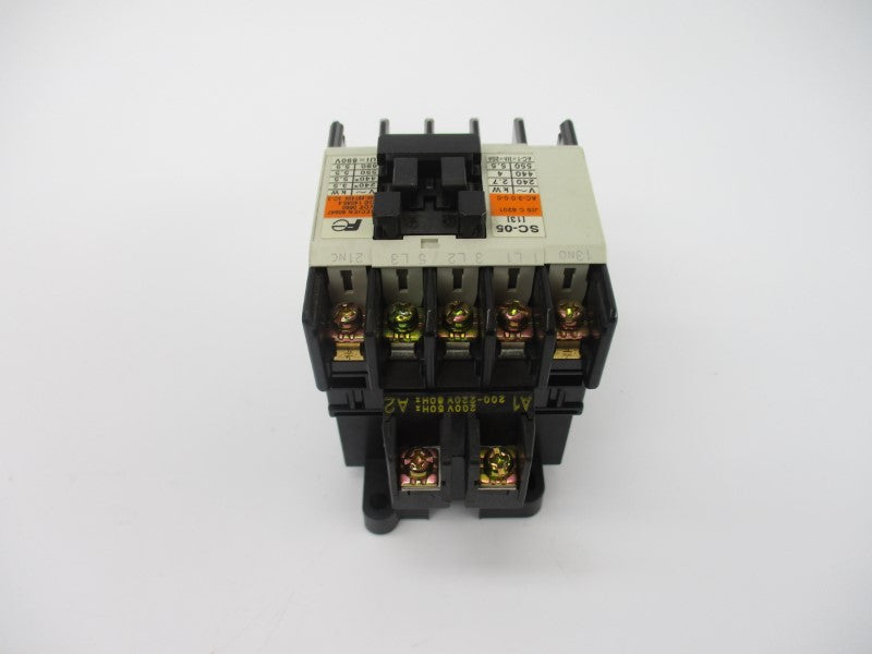 FUJI ELECTRIC 4NC0G0B11 200-220V 20A NSNP