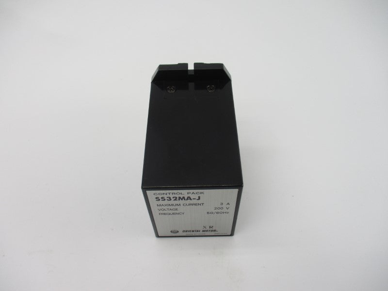 ORIENTAL MOTOR SS32MA-J 200V 3A NSNP