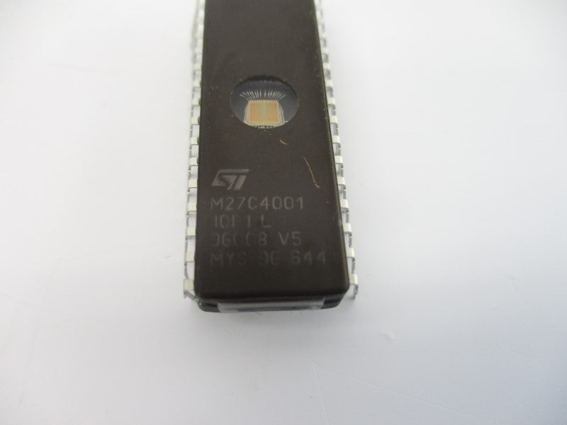 ST M27C400110F1L NSNP