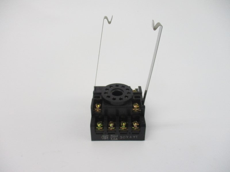 OMRON PF113A 250V 7.5A (AS PICTURED) UNMP