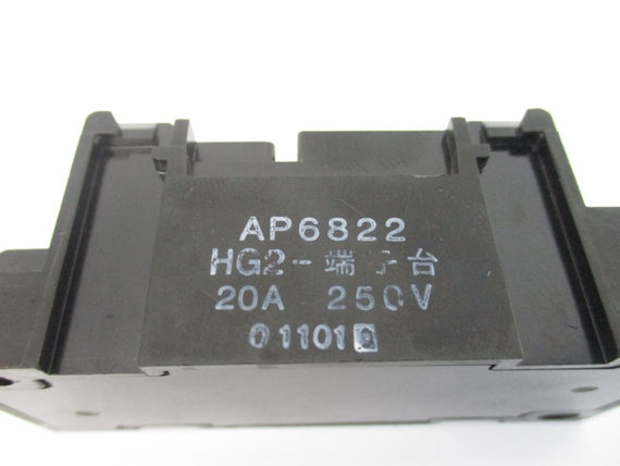 RELAY SOCKET AP6822 HG2 250V 20A UNMP