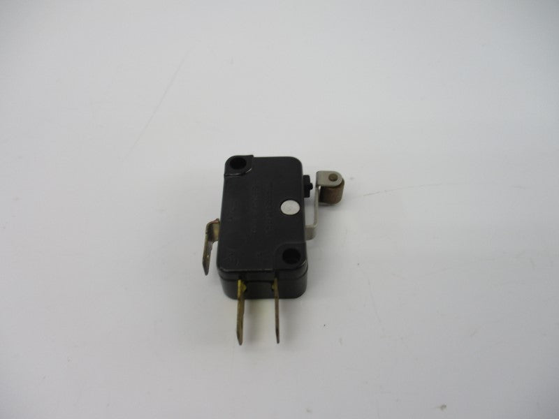 MICRO SWITCH V3L-1117D8 250VAC 10A NSNP