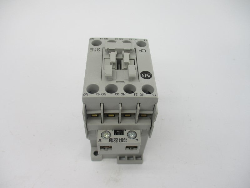 ALLEN BRADLEY 700-CF310D SER. A 110/120V 20A (WH) NSMP