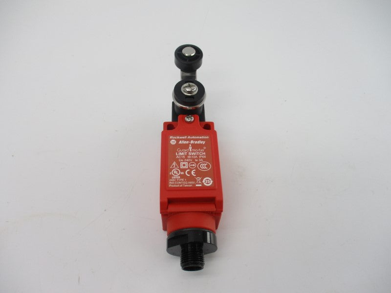 ALLEN BRADLEY 440P-CSLS11D4 SER. B 240V 10A (WH) NSMP