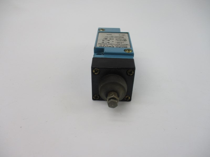 MICRO SWITCH LSV1A 600VAC 10A NSNP