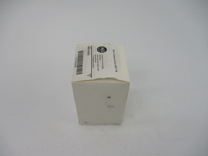 ALLEN BRADLEY 800T-H17D1 SER.  T (WH) NSFS