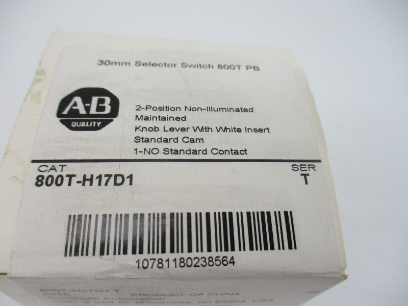 ALLEN BRADLEY 800T-H17D1 SER.  T (WH) NSFS