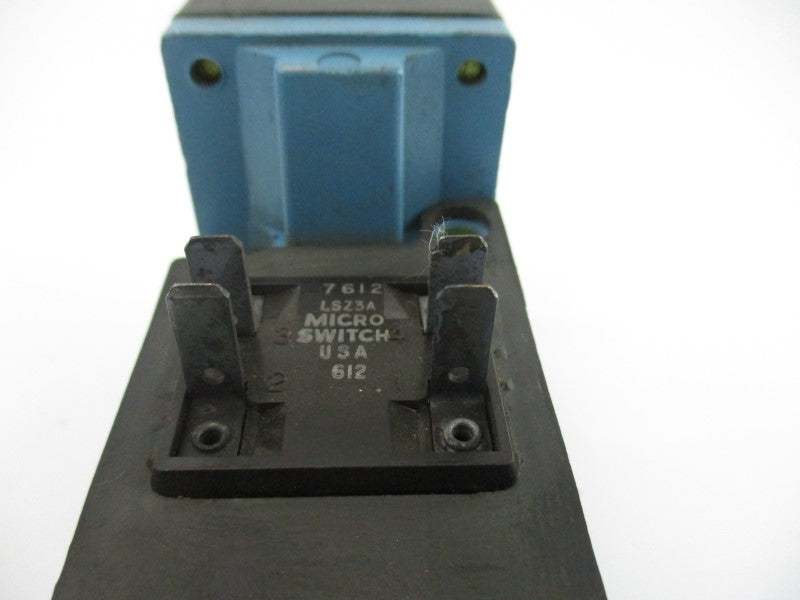 MICRO SWITCH LSZ7W1A 600VAC 10A UNMP