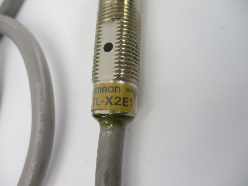 OMRON TL-X2E1 10-40VDC UNMP