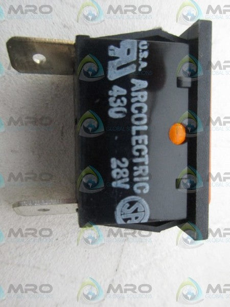 ARCOLECTRIC 430 INDICATOR LIGHT UNMP