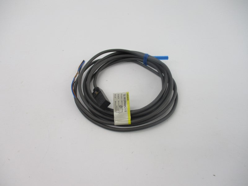 OMRON TL-W2R5MC1-3 12-24VDC 2M NSMP
