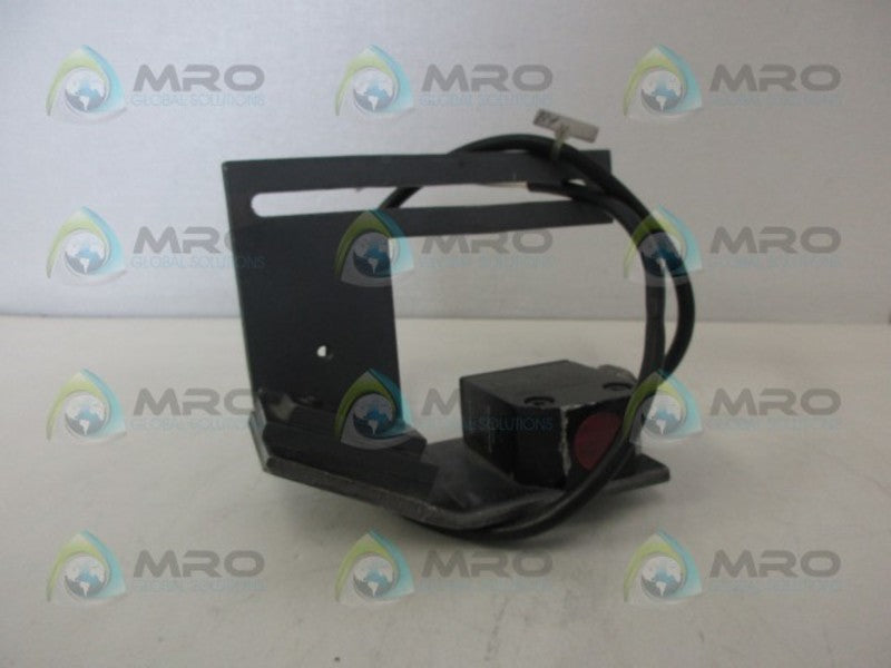 HONEYWELL 922FS5-A6N-LA-LZ548 PROXIMITY SWITCH (AS PICTURED) UNMP