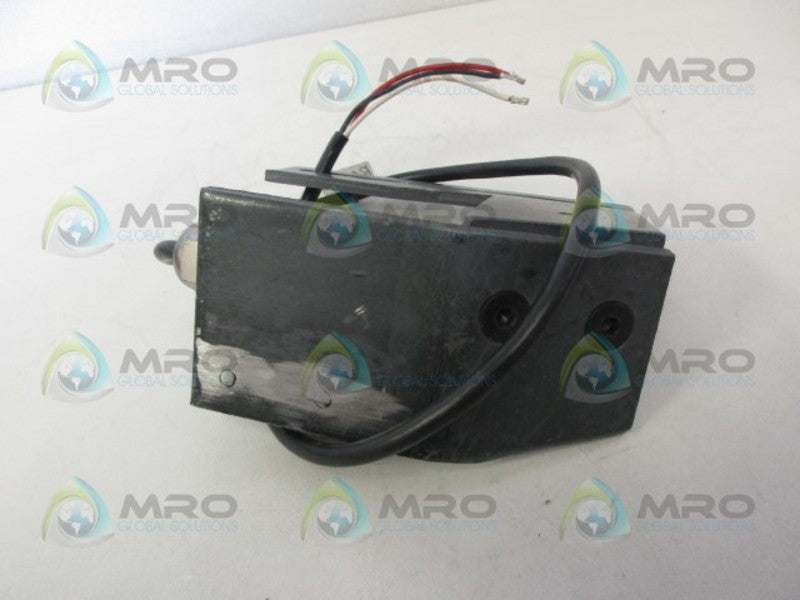 HONEYWELL 922FS5-A6N-LA-LZ548 PROXIMITY SWITCH (AS PICTURED) UNMP