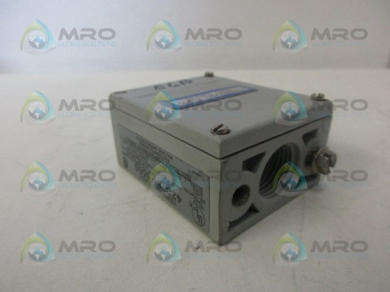 INDUSTRIAL SPARE PART 42DTB-5000 TERMINAL BASE UNMP