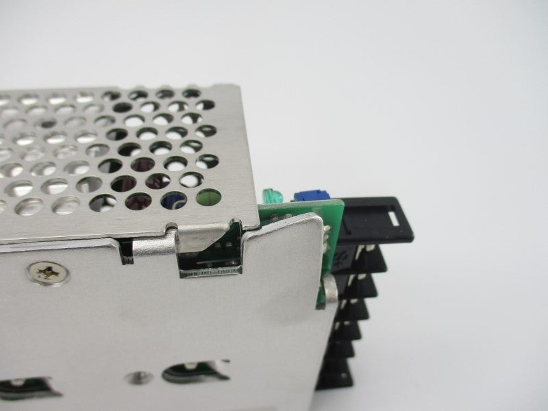 LAMBDA JWS100-24/A 100-240VAC 1.5A (AS PICTURED) NSNP