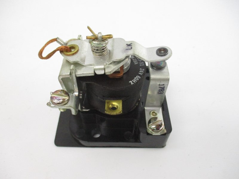 SQUARE D 8501CO-13 SER. A 24V 10A NSMP