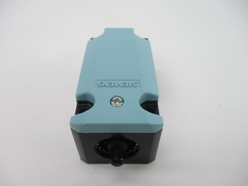 SIEMENS 3SE5112-0PA00 230VAC 1.5A NSMP