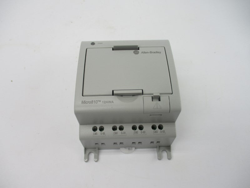 ALLEN BRADLEY 2080-LC10-12AWA SER. A F/W 7.012 100-240VAC NSMP