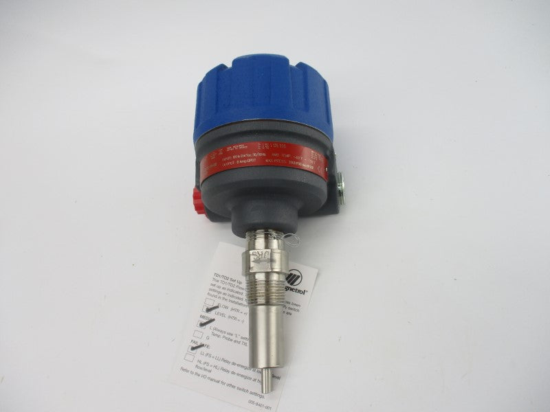 MAGNETROL TD2-7D00-030/TEC-B110-002 100-264VAC 3000PSI NSNP