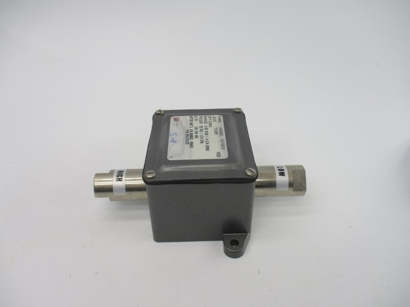 UNITED ELECTRIC J21K-7385-9525 250VAC 15A 25PSI NSNP